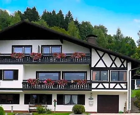Gastehaus Riedl Guest house Warmensteinach