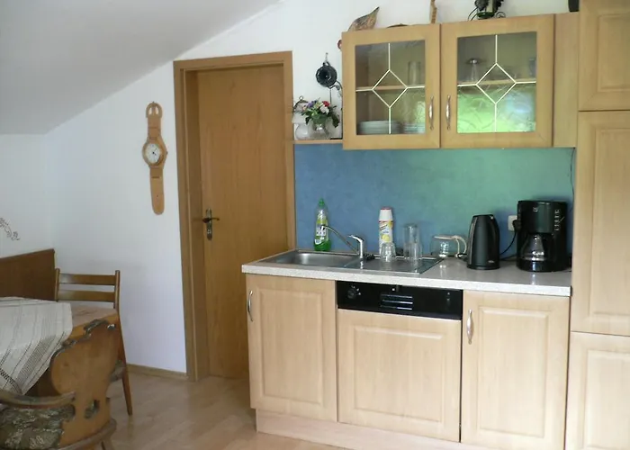Πανσιόν Gaestehaus Riedl Warmensteinach